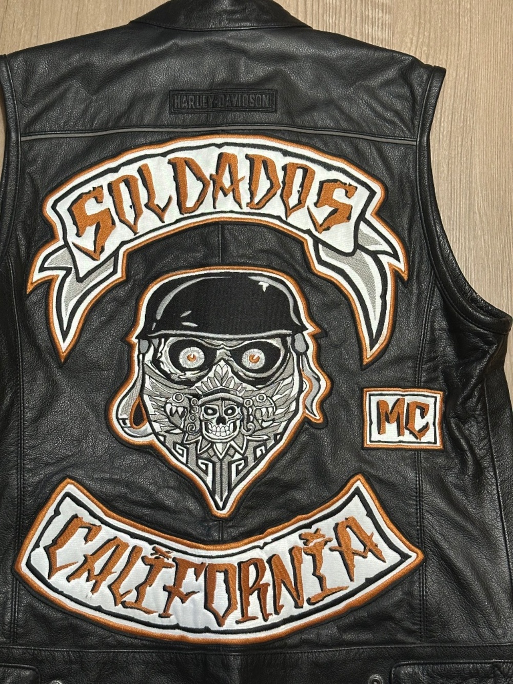 Harley-Davidson Leather Vest Men’s Medium Soldados California MC Patches
